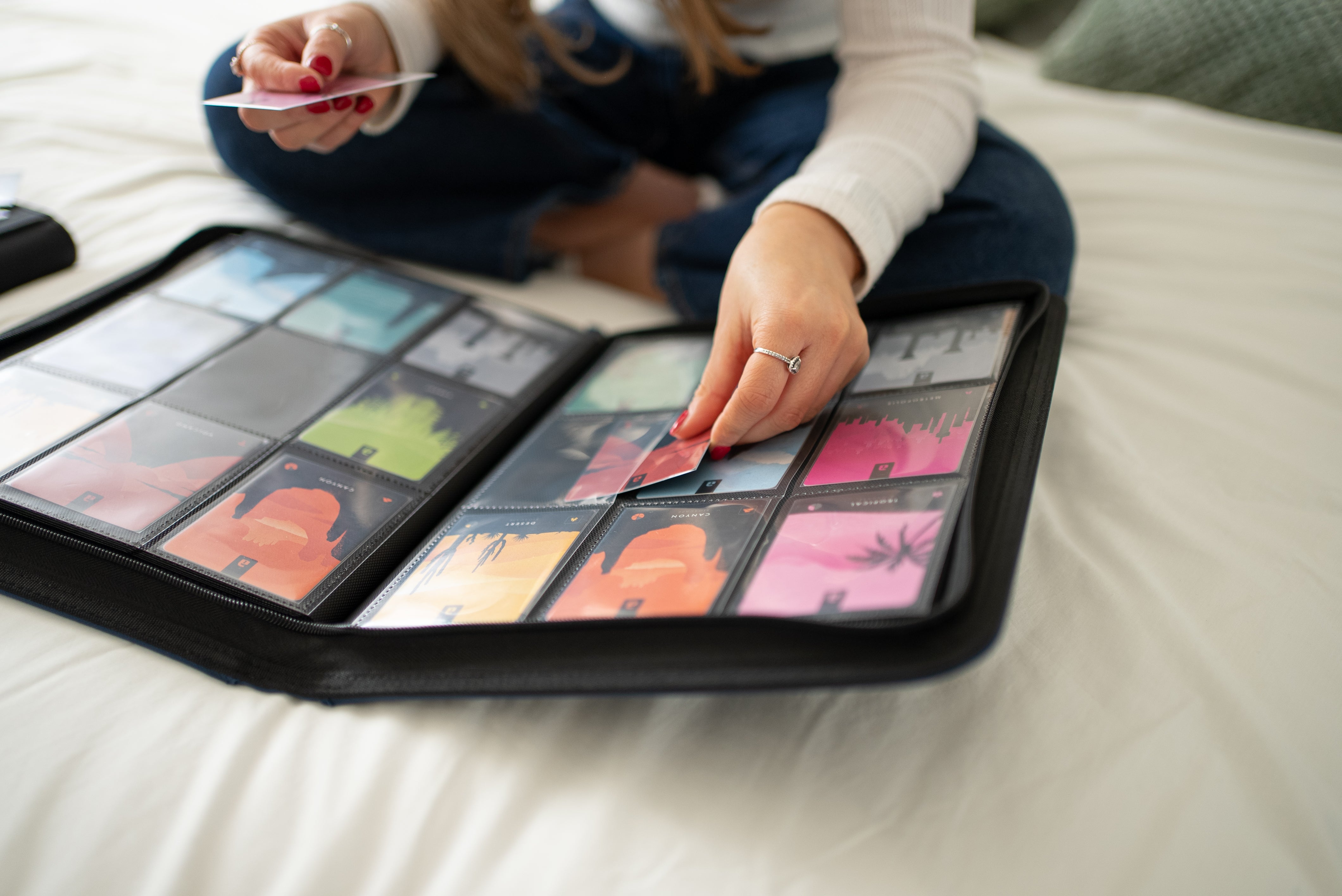 9-Pocket Exo-Tec® Zip Binder SV6 – Vault X US