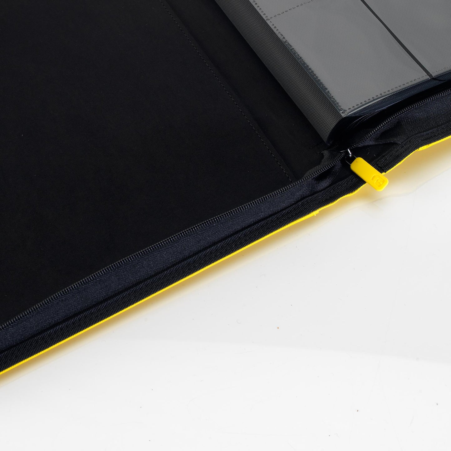 16-Pocket Exo-Tec® Zip Binder XXL